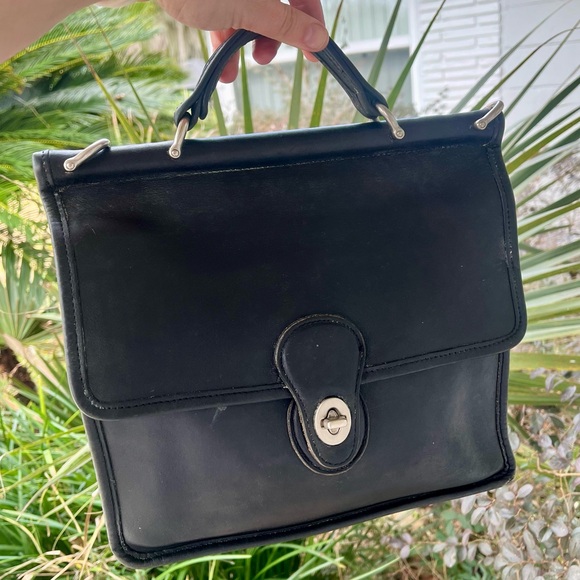 Coach Handbags - Project Bag: Coach Vintage Willis Black Leather Bag with Nickel hardware